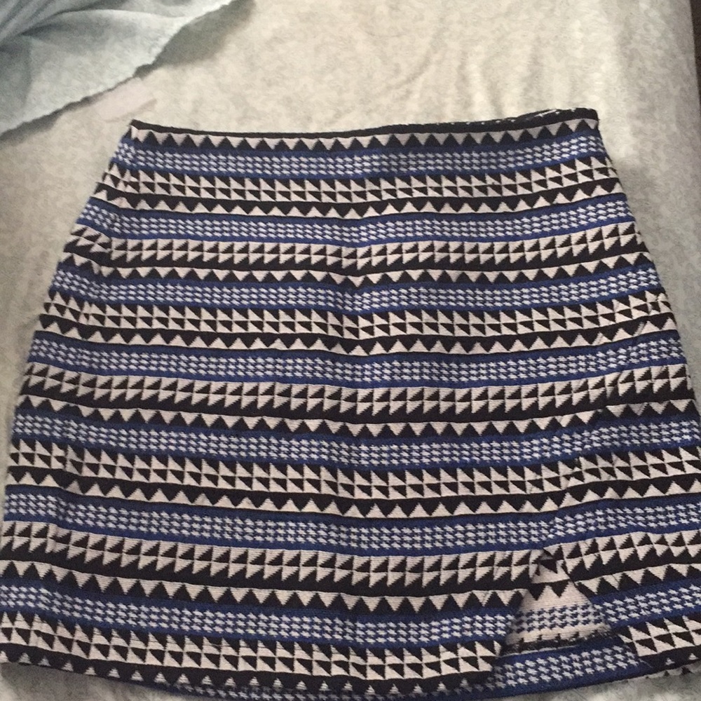 Adorable BCBG skirt!